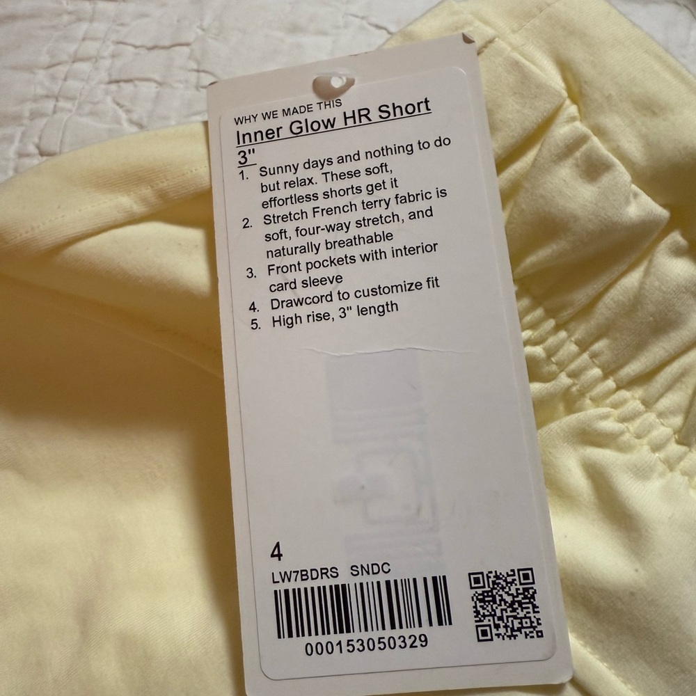 Lululemon Athletica Light Yellow Inner Glow HR Shorts 3” NEW - Picture 2 of 5